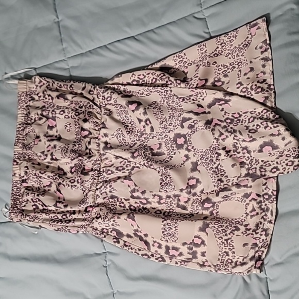 GLAM Leopard Print Strapless Wrap Style Romper Women's S Excellent Condition